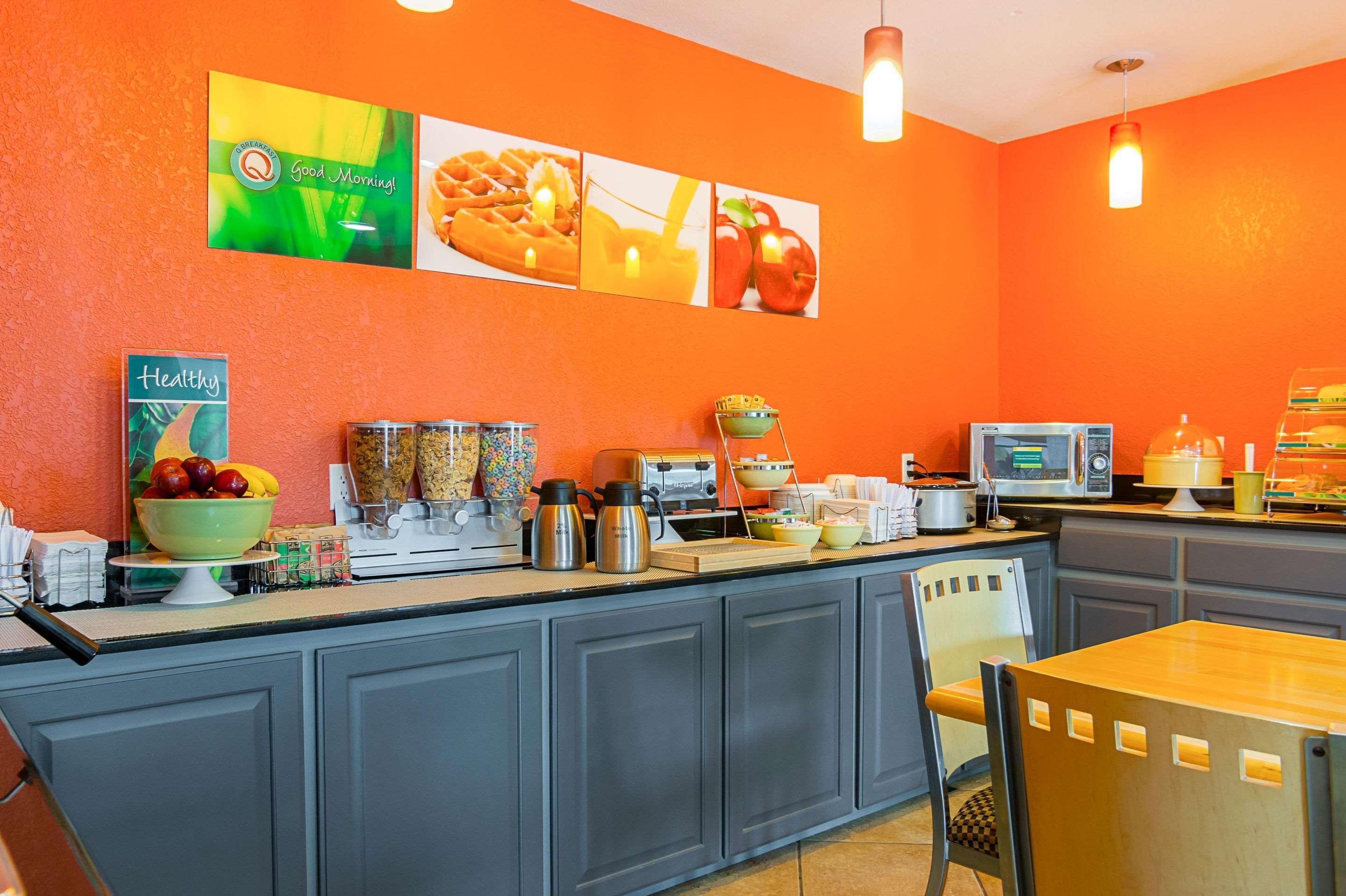 Quality Inn Carthage Екстер'єр фото