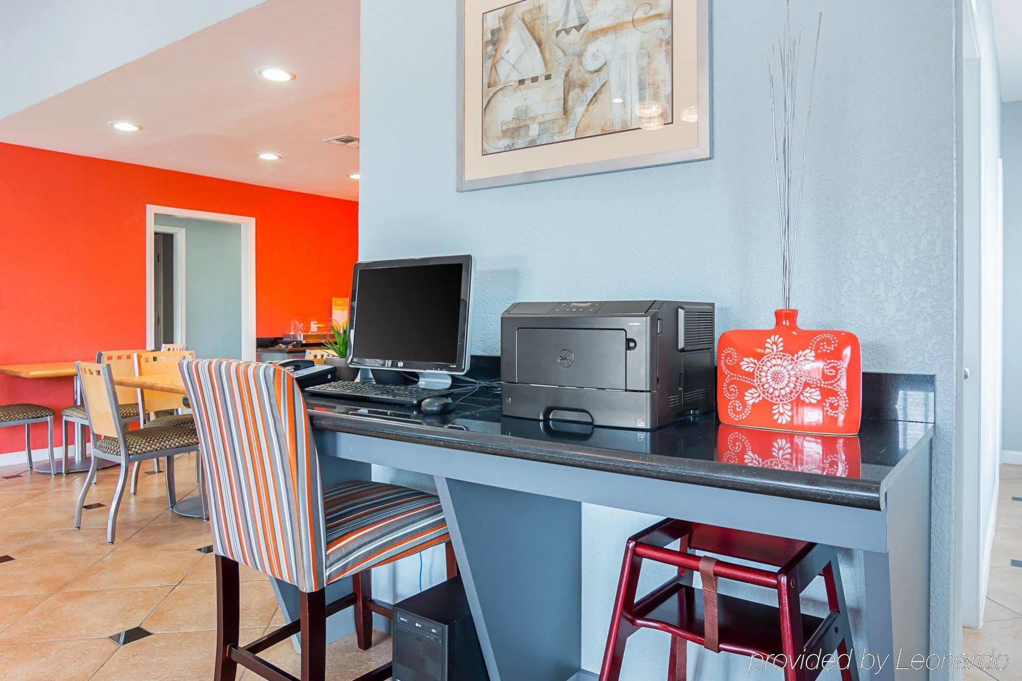 Quality Inn Carthage Екстер'єр фото
